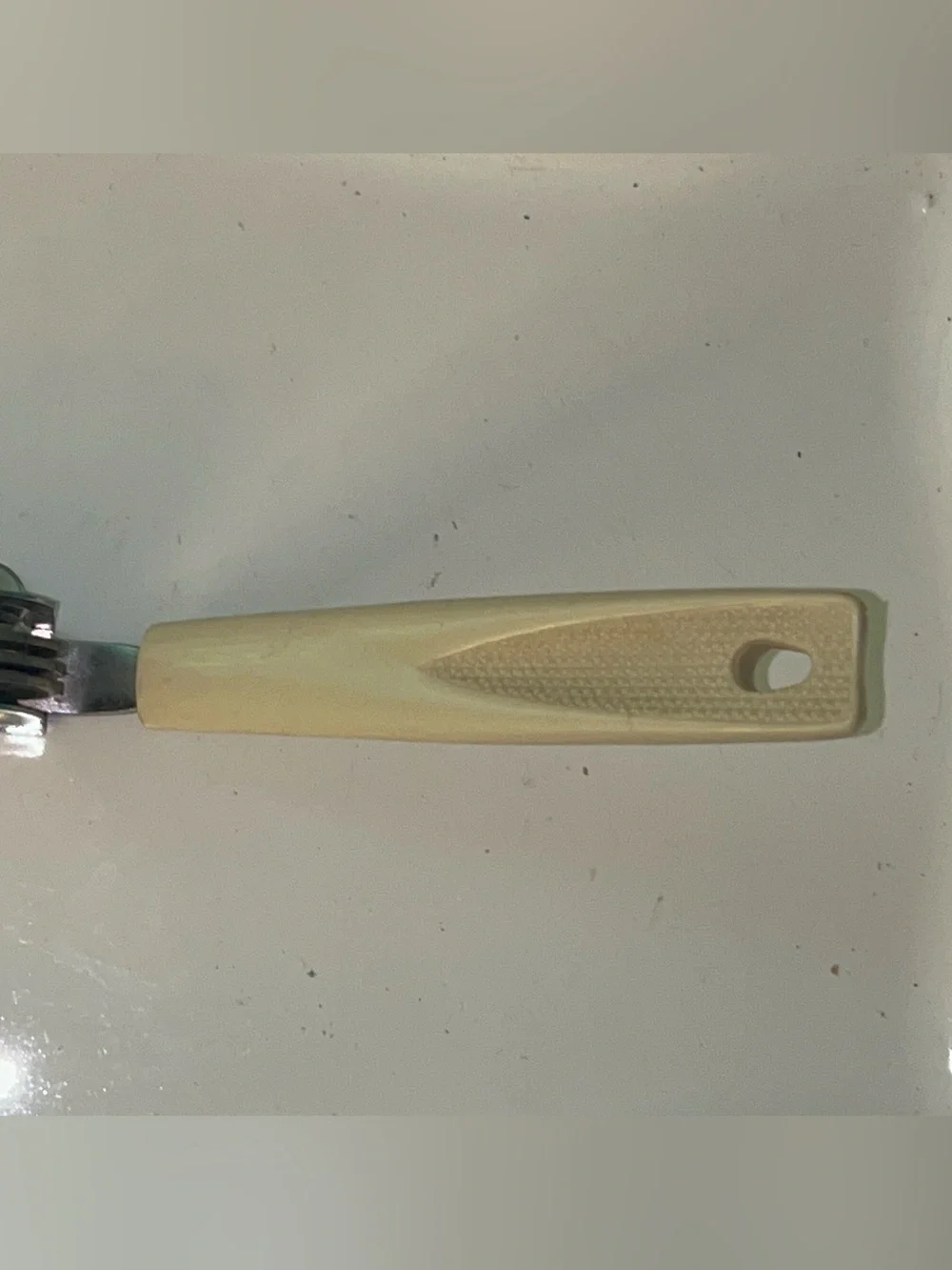 EKCO roller-style knife sharpener Beige Handle Vintage